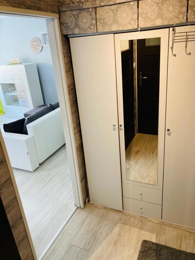 Apartamenty Every Sky Plac Ratuszowy 30 เยเลเนียกูรา ภายนอก รูปภาพ